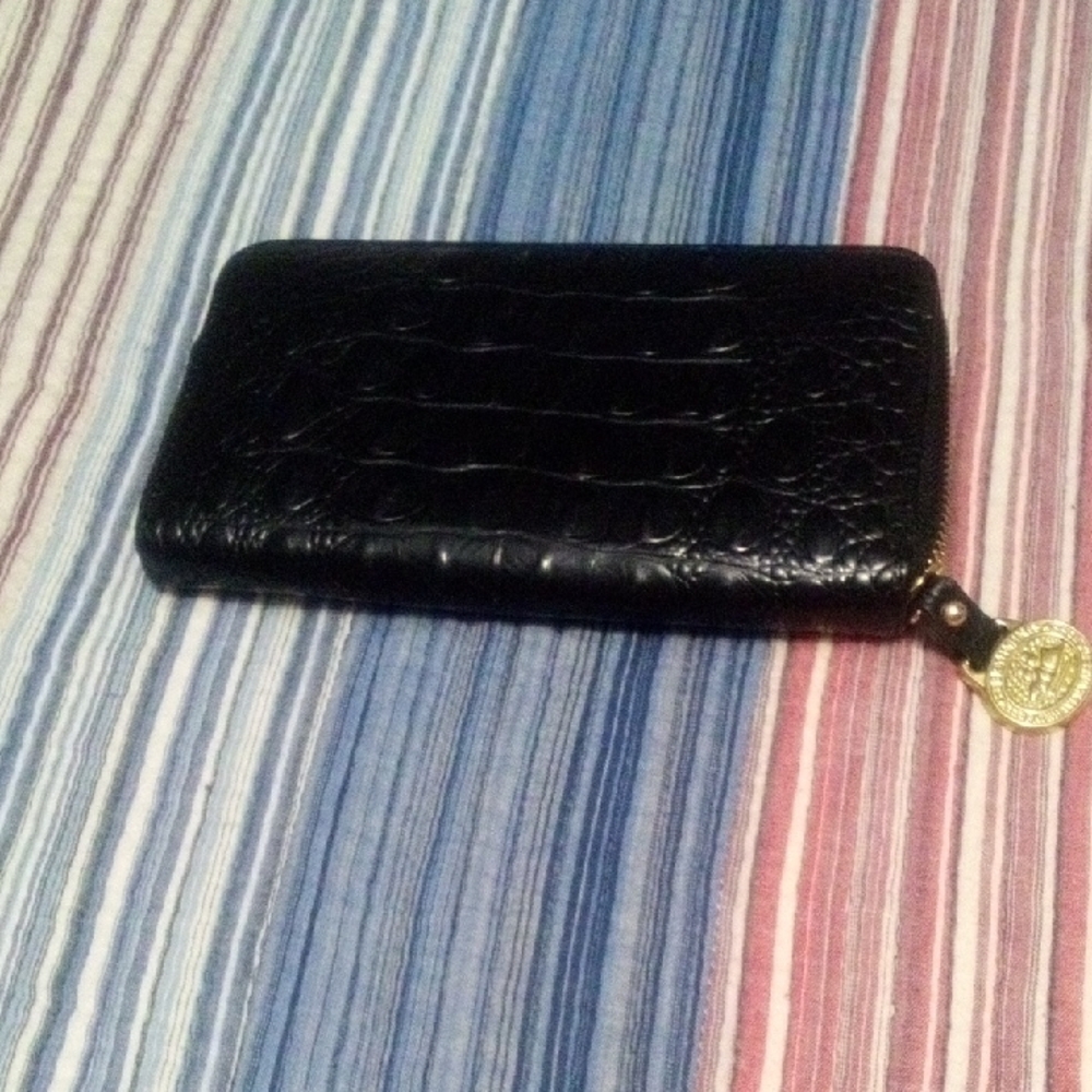 Black Crocodile Embossed Suri Wallet